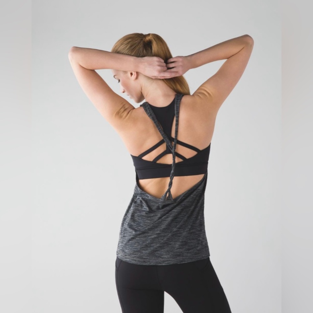 Lululemon Twist and Toil Tank Heathered Black size 8
Style Number: W1NFKS